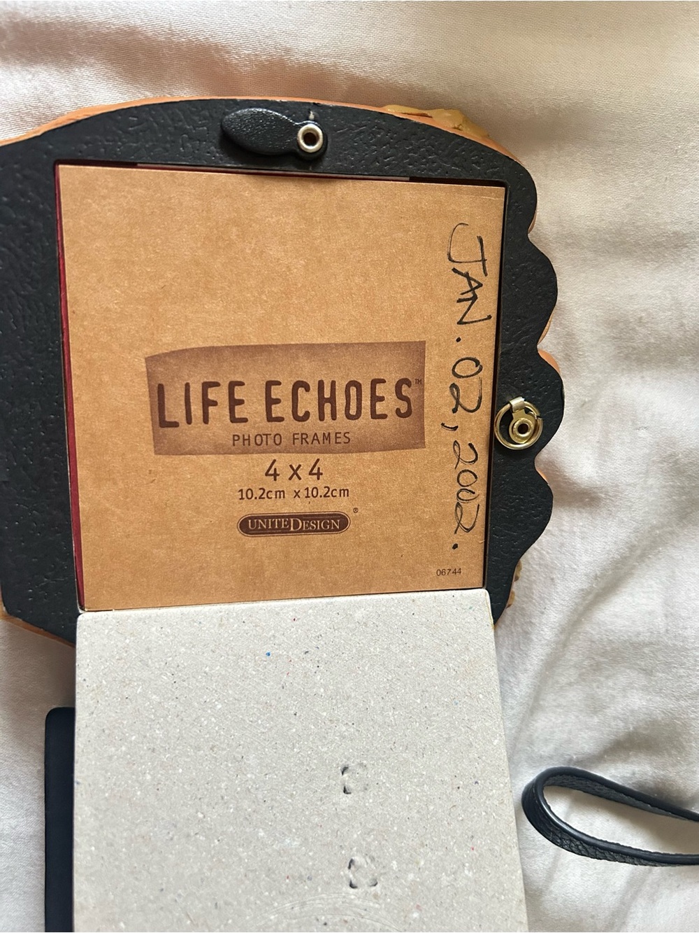 Seattle Mariner Jay Buhner’s Autograph in Small (4x4) Brown Leather Glove Frame - Picture 15 of 16